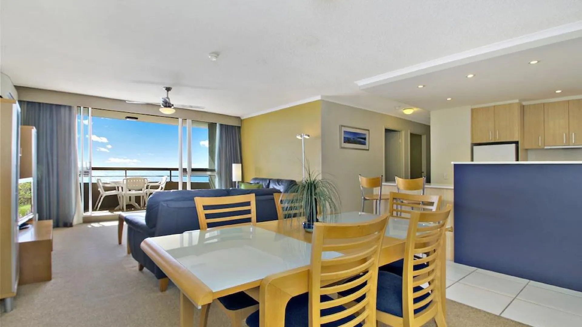 Newport Mooloolaba Apartments 4*,
