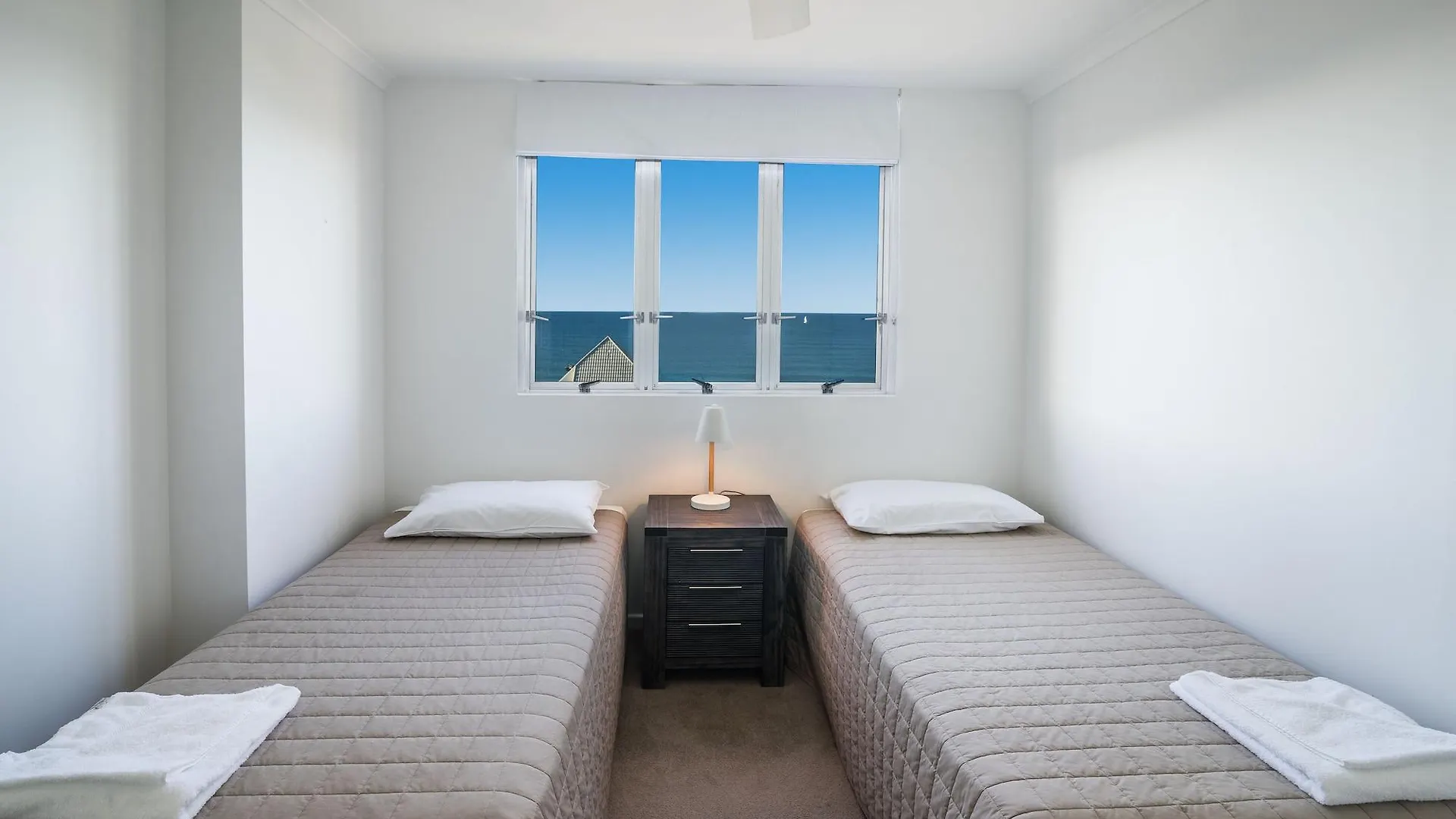 Newport Mooloolaba Apartments 4*,  Australia